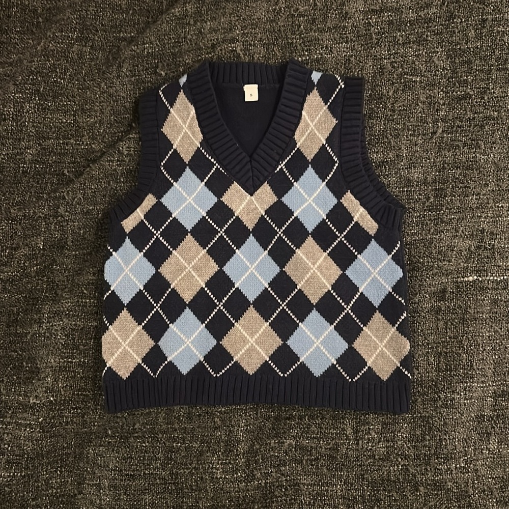 Argyle Knit V neck Vest in Blue